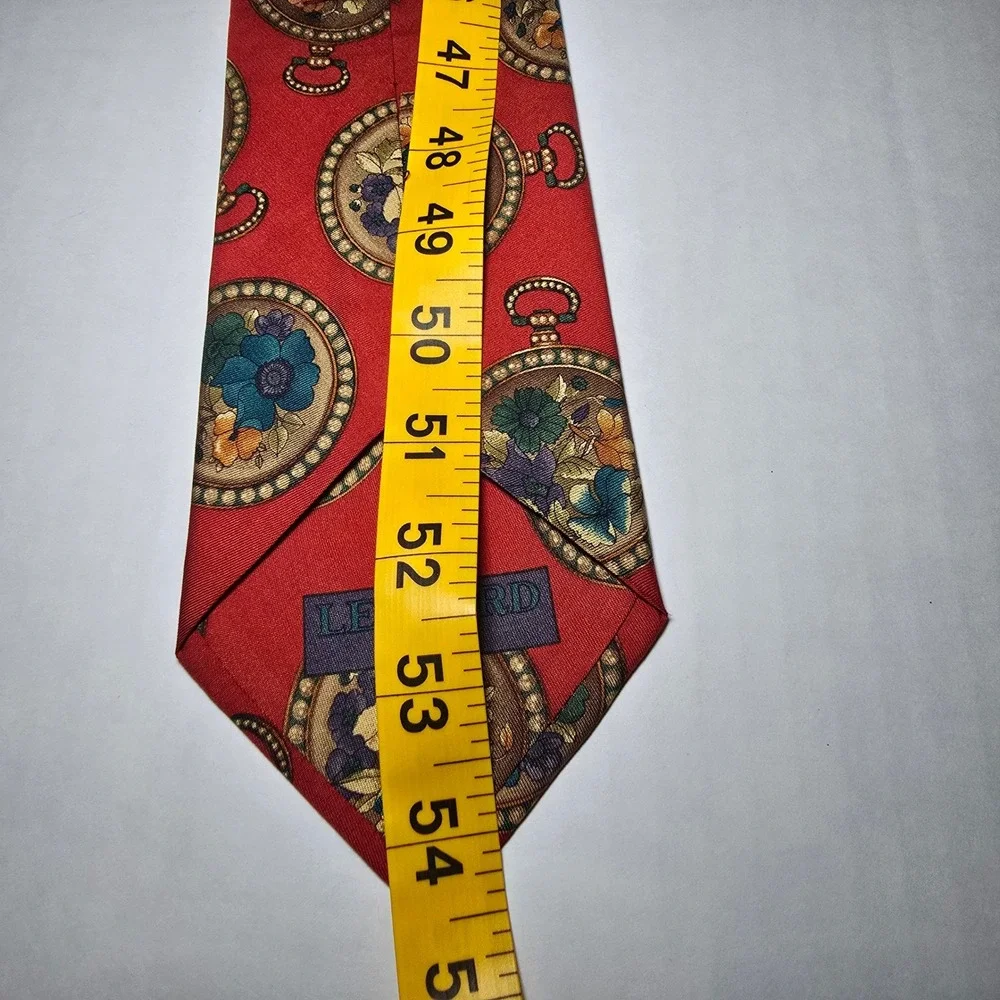 Leonard Paris Mens Red Silk Tie Pocket Watch Floral Made in Italy Designer T-18